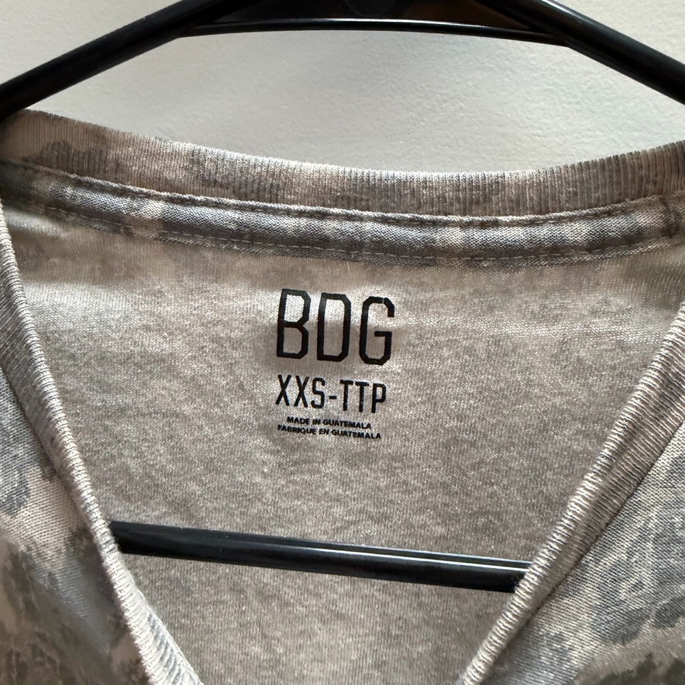 BDG Gray Patterned/Leopard Print Tee - image 3